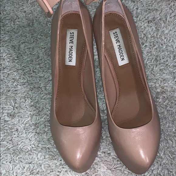 🚫SOLD🚫 Steve Madden Delerius Hidden Platform - Picture 3 of 7